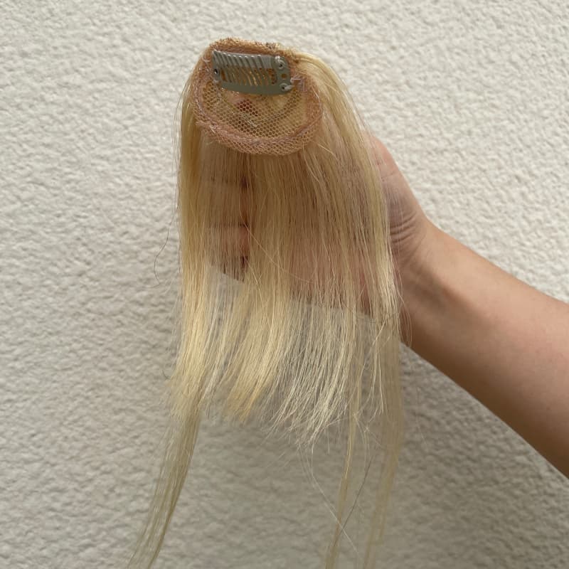 #613 blonde human hair bangs compact base and clip detail