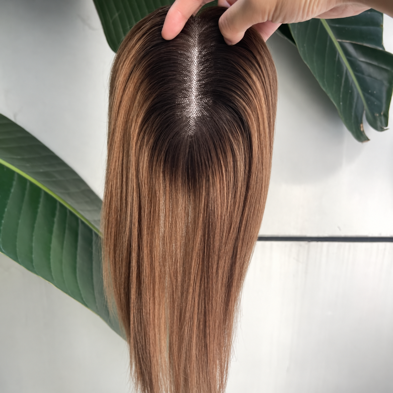 Brown ombre human hair topper with dark roots, 35 cm hair and hand-tied lace part